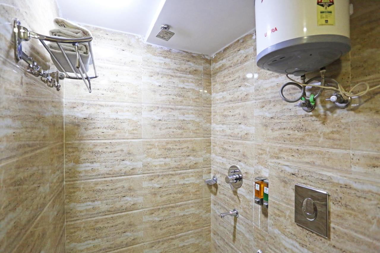 Hotel Grand Suites By D'Capitol Near Delhi Airport New Delhi Bagian luar foto