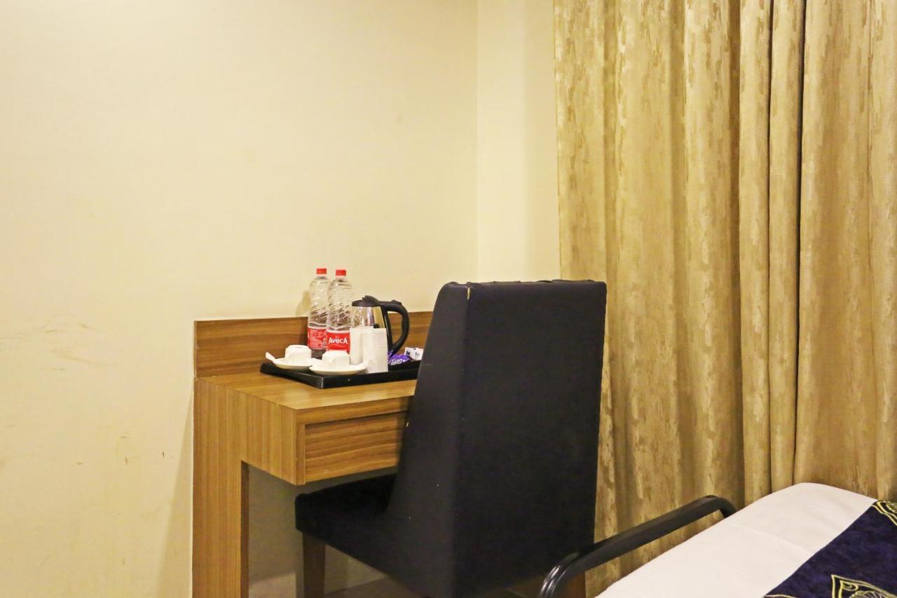 Hotel Grand Suites By D'Capitol Near Delhi Airport New Delhi Bagian luar foto