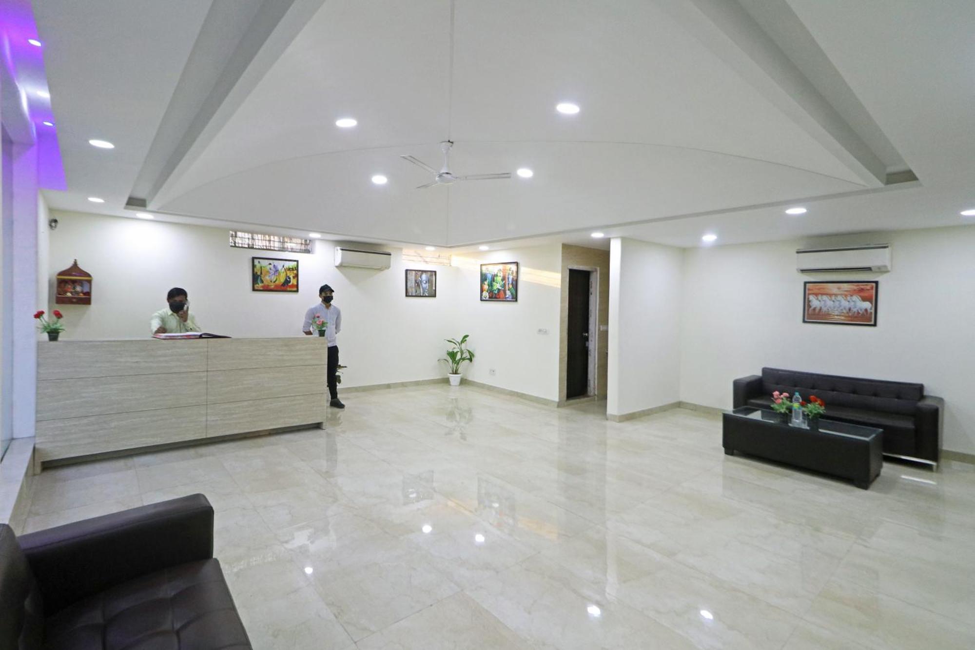 Hotel Grand Suites By D'Capitol Near Delhi Airport New Delhi Bagian luar foto
