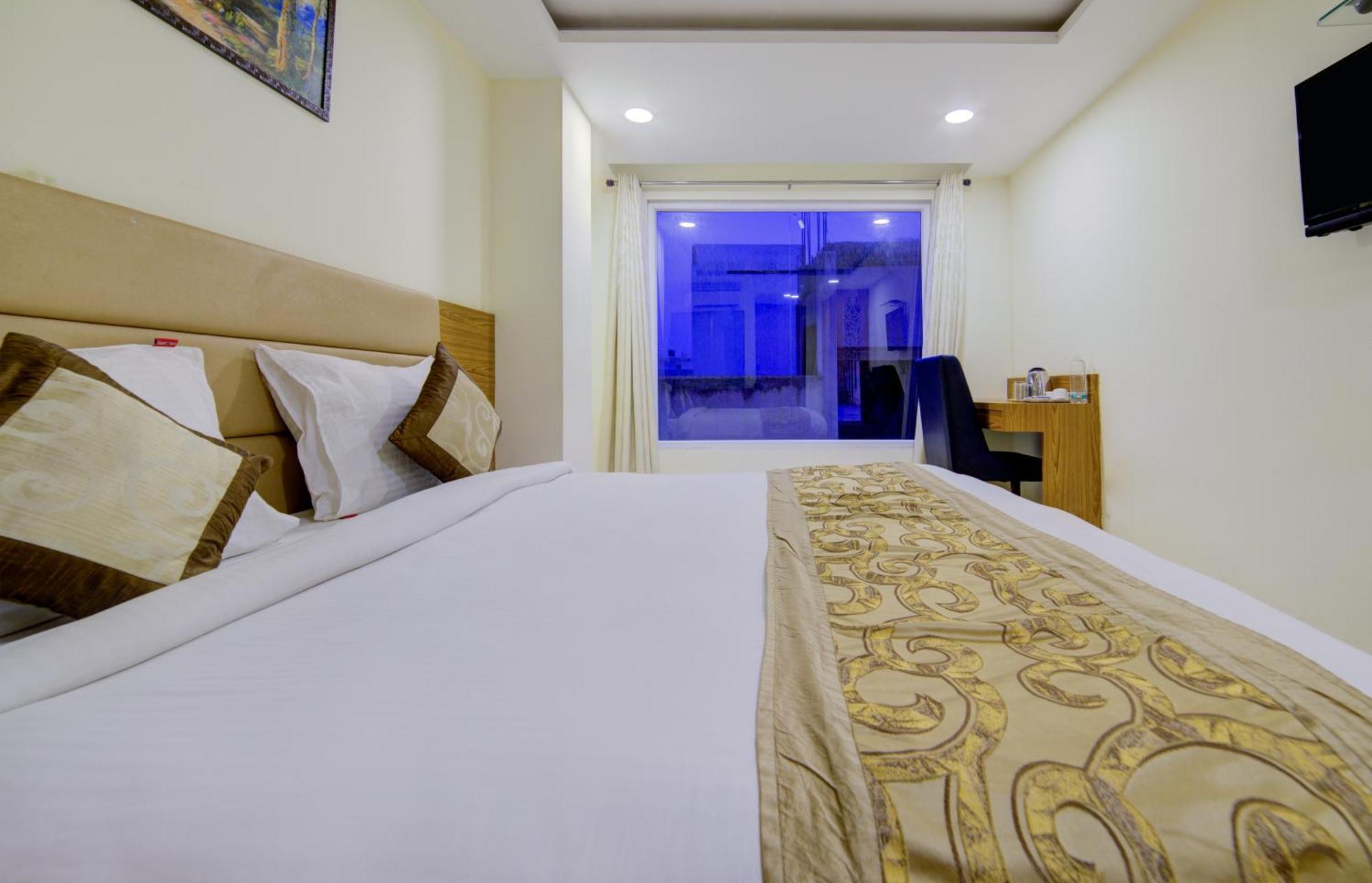 Hotel Grand Suites By D'Capitol Near Delhi Airport New Delhi Bagian luar foto